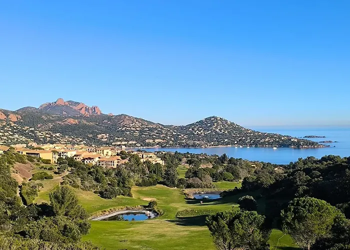 La Perle Blanche Lägenhet Saint-Raphaël